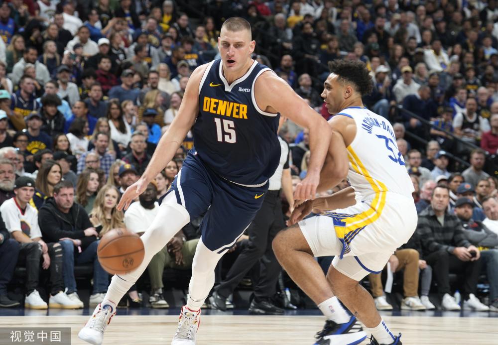 特鲁姆普遭 特鲁姆普遭