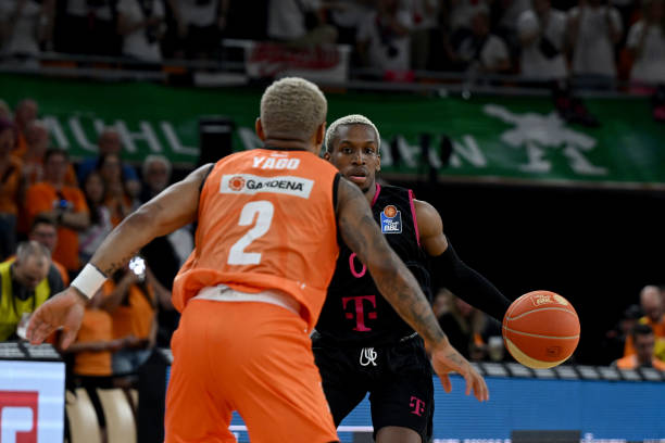 曾凡博的上 曾凡博的上